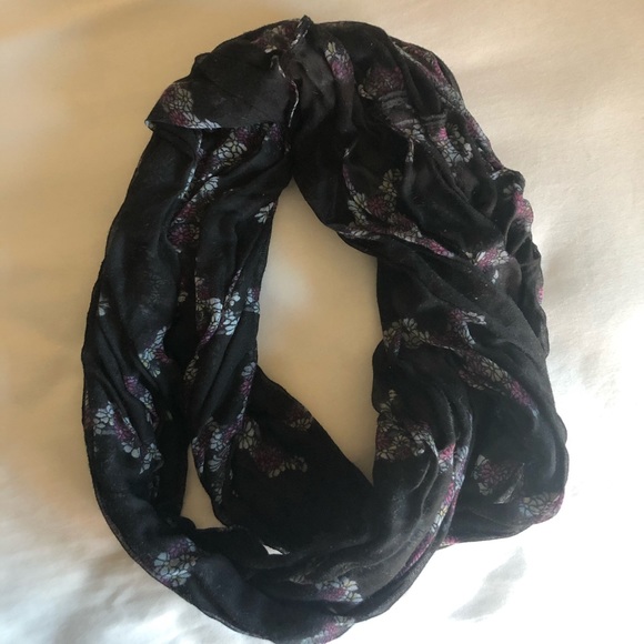 Infinity scarf - Picture 2 of 4